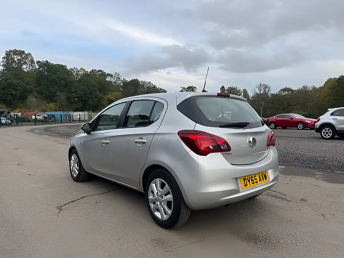 Used 2015 Vauxhall Corsa Design Silver - Interior and Exterior details 4