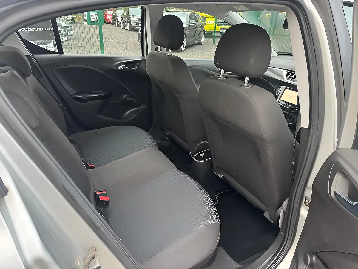 Used 2015 Vauxhall Corsa Design Silver - Interior and Exterior details 9