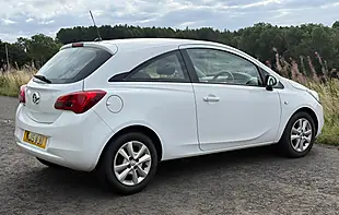Used 2015 Vauxhall Corsa Design White - Interior and Exterior details 7