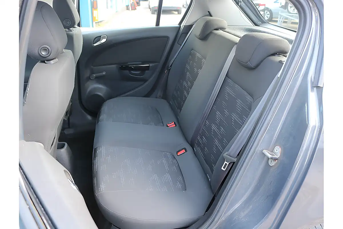 Used 2015 Vauxhall Corsa Ecoflex S Grey - Interior and Exterior details 6