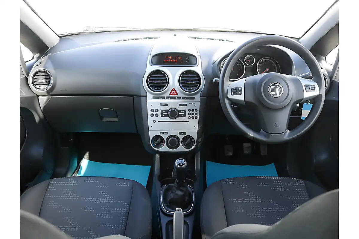 Used 2015 Vauxhall Corsa Ecoflex S Grey - Interior and Exterior details 9