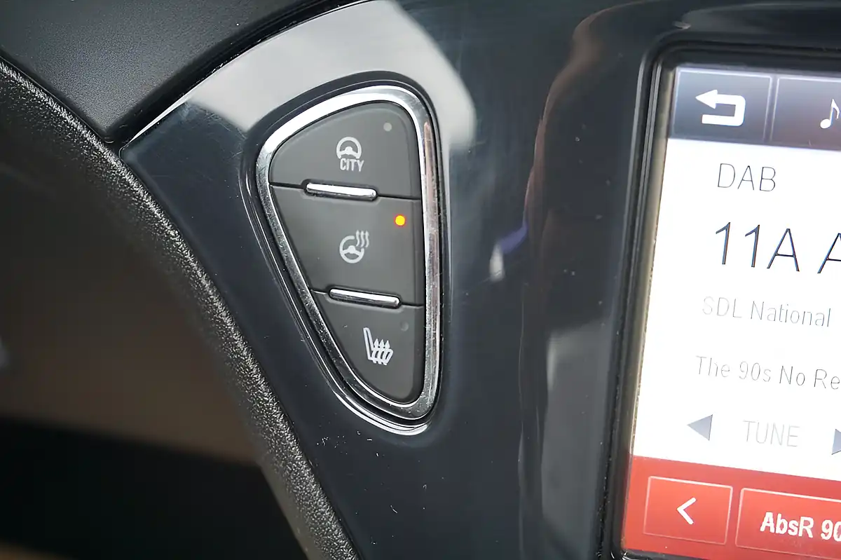 Used 2015 Vauxhall Corsa Energy Black - Interior and Exterior details 16