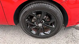 Used 2015 Vauxhall Corsa Energy Red - Interior and Exterior details 19