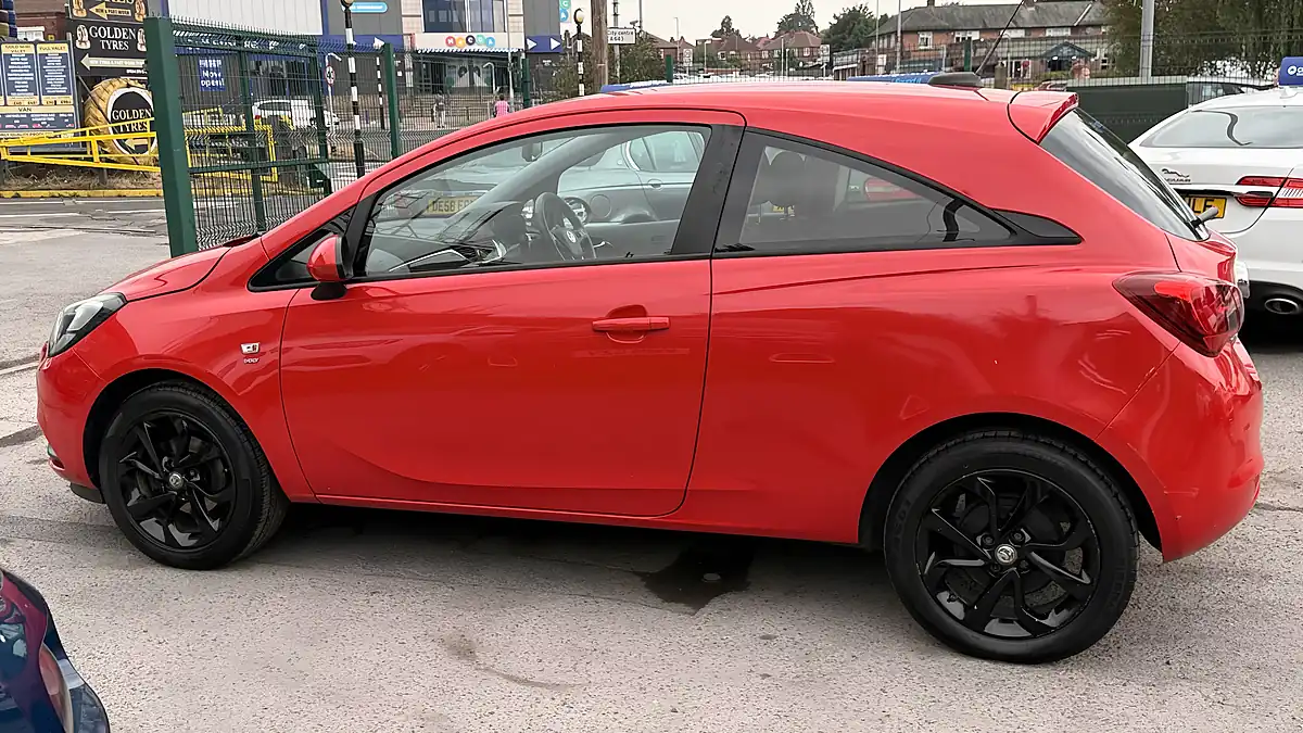 Used 2015 Vauxhall Corsa Energy Red - Interior and Exterior details 6