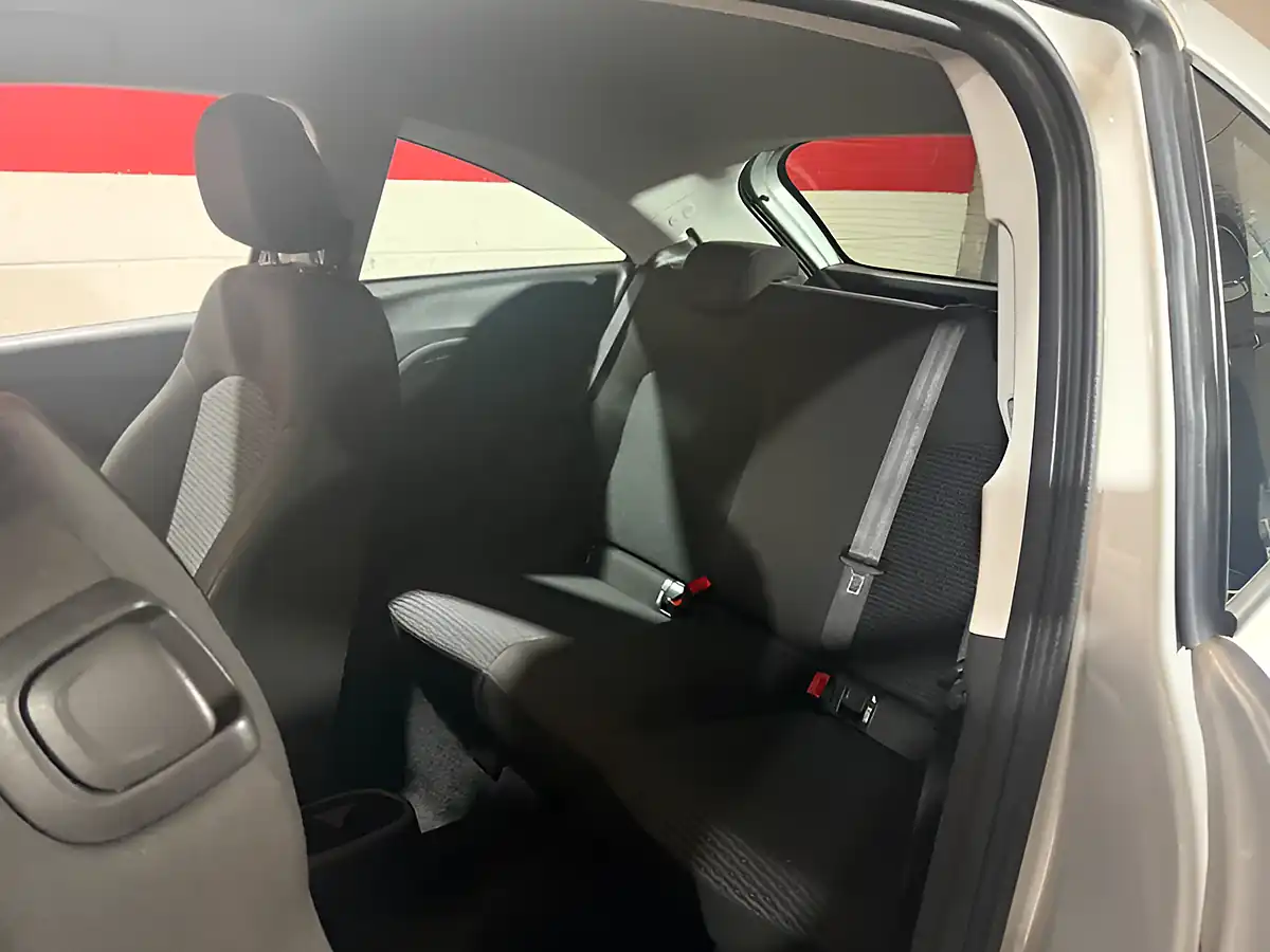 Used 2015 Vauxhall Corsa Energy Silver - Interior and Exterior details 14