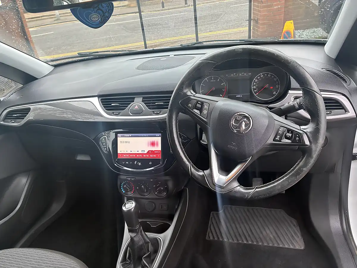 Used 2015 Vauxhall Corsa Energy White - Interior and Exterior details 13