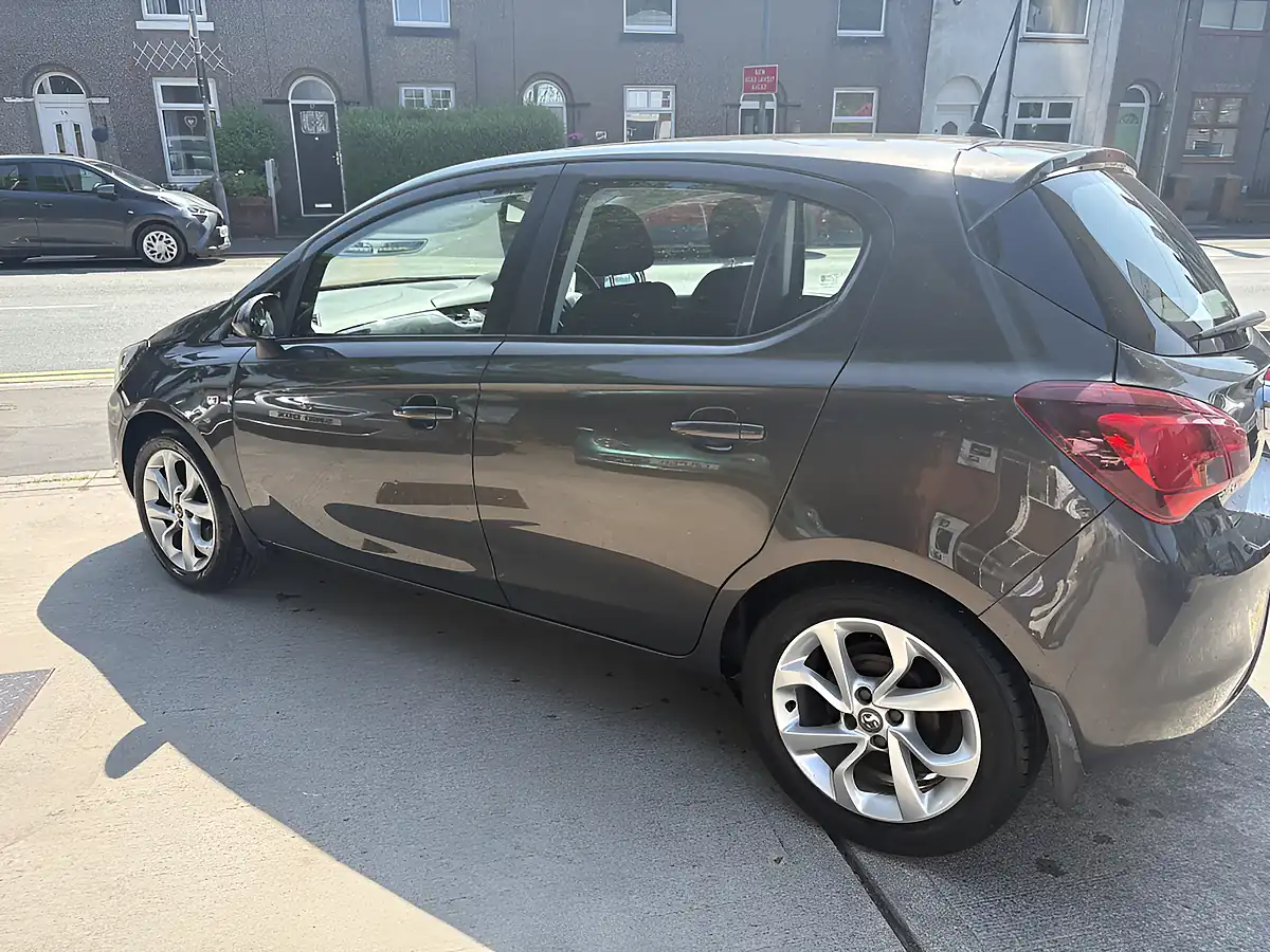 Used 2015 Vauxhall Corsa Excite Ac Grey - Interior and Exterior details 2