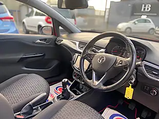 Used 2015 Vauxhall Corsa Excite Ac Red - Interior and Exterior details 16