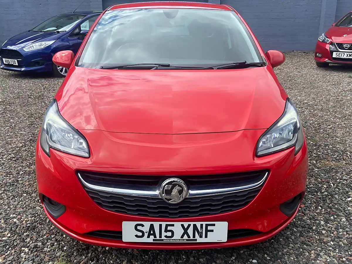 Used 2015 Vauxhall Corsa Excite Ac Red - Interior and Exterior details 4