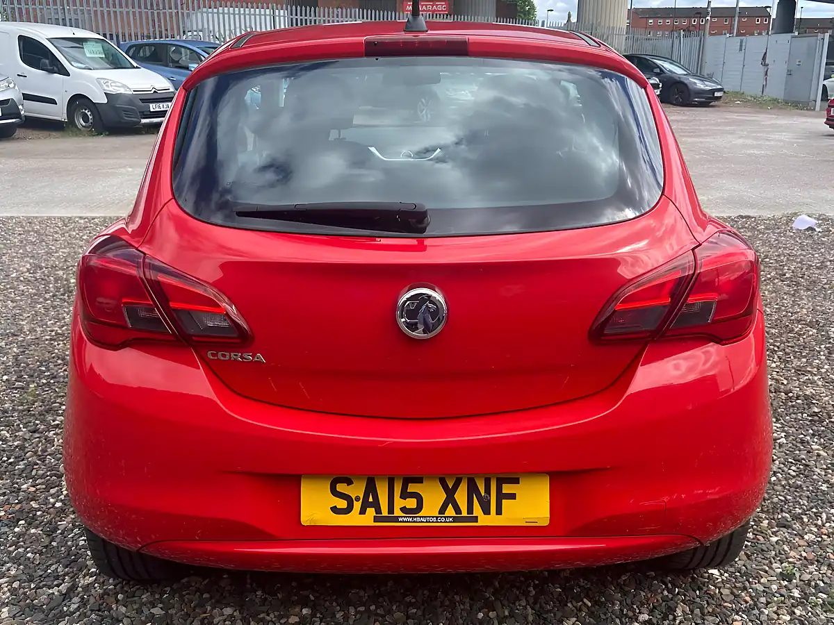 Used 2015 Vauxhall Corsa Excite Ac Red - Interior and Exterior details 8