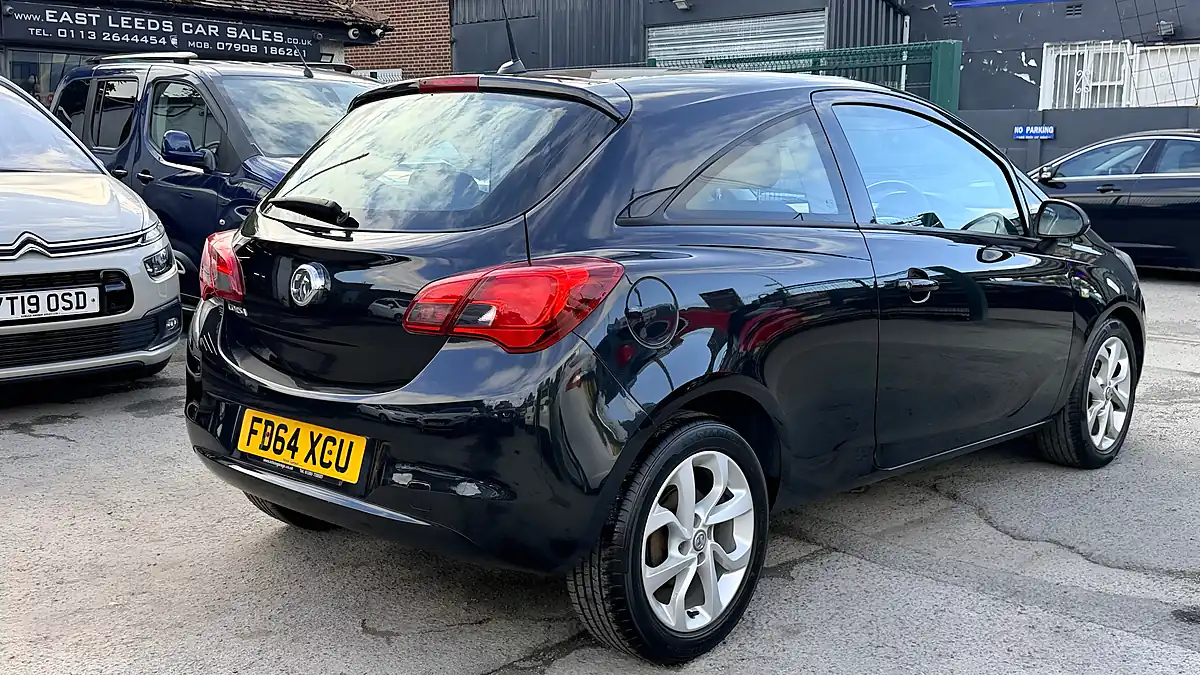 Used 2015 Vauxhall Corsa Excite Black - Interior and Exterior details 3