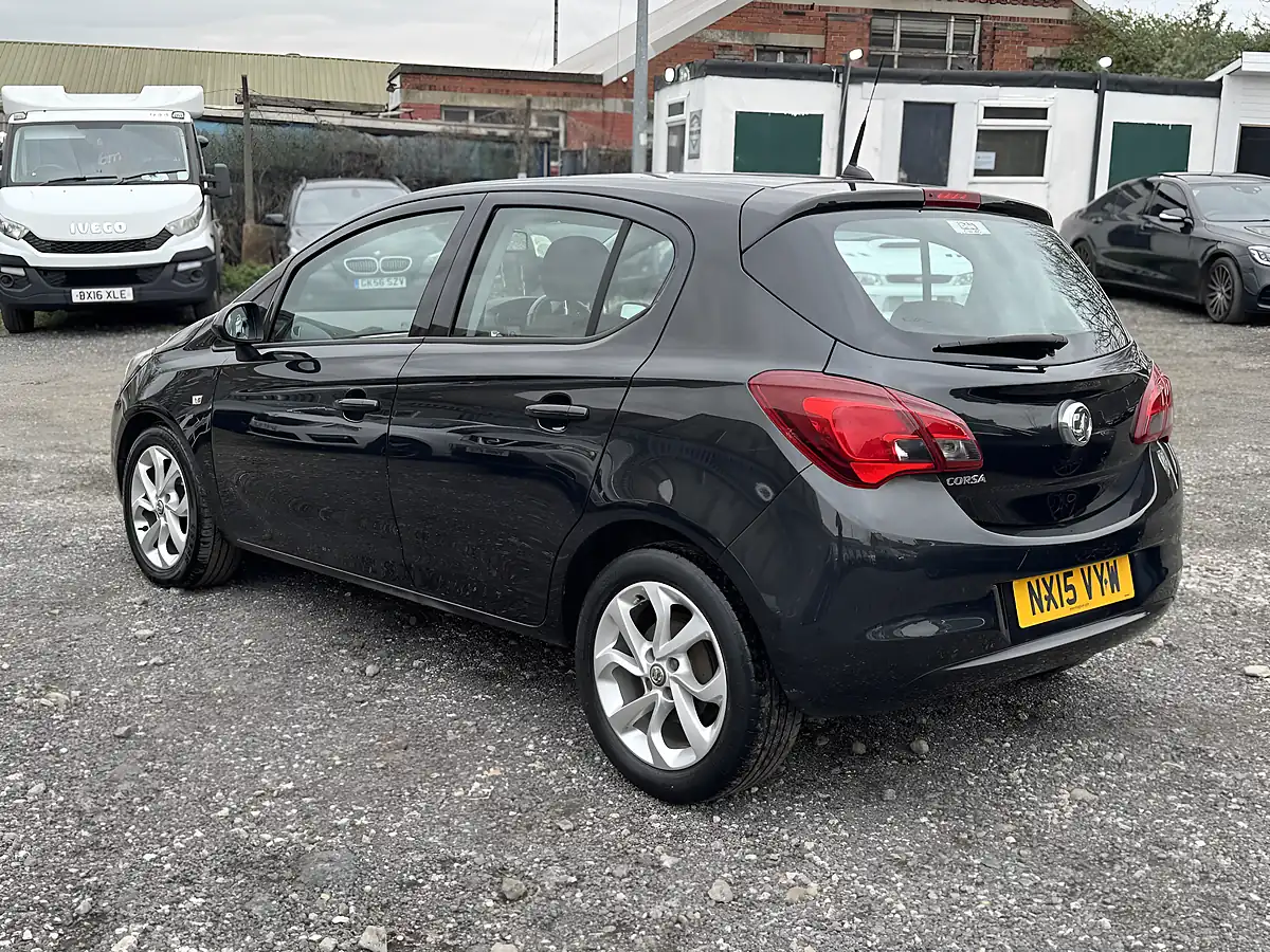 Used 2015 Vauxhall Corsa Excite Black - Interior and Exterior details 5