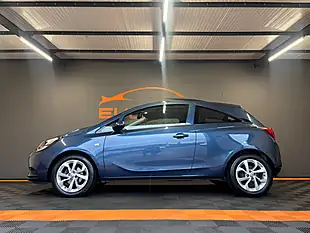 Used 2015 Vauxhall Corsa Excite Blue - Interior and Exterior details 2