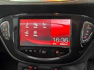 Used 2015 Vauxhall Corsa Excite Green - Interior and Exterior details 16