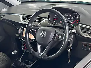 Used 2015 Vauxhall Corsa Excite Green - Interior and Exterior details 18