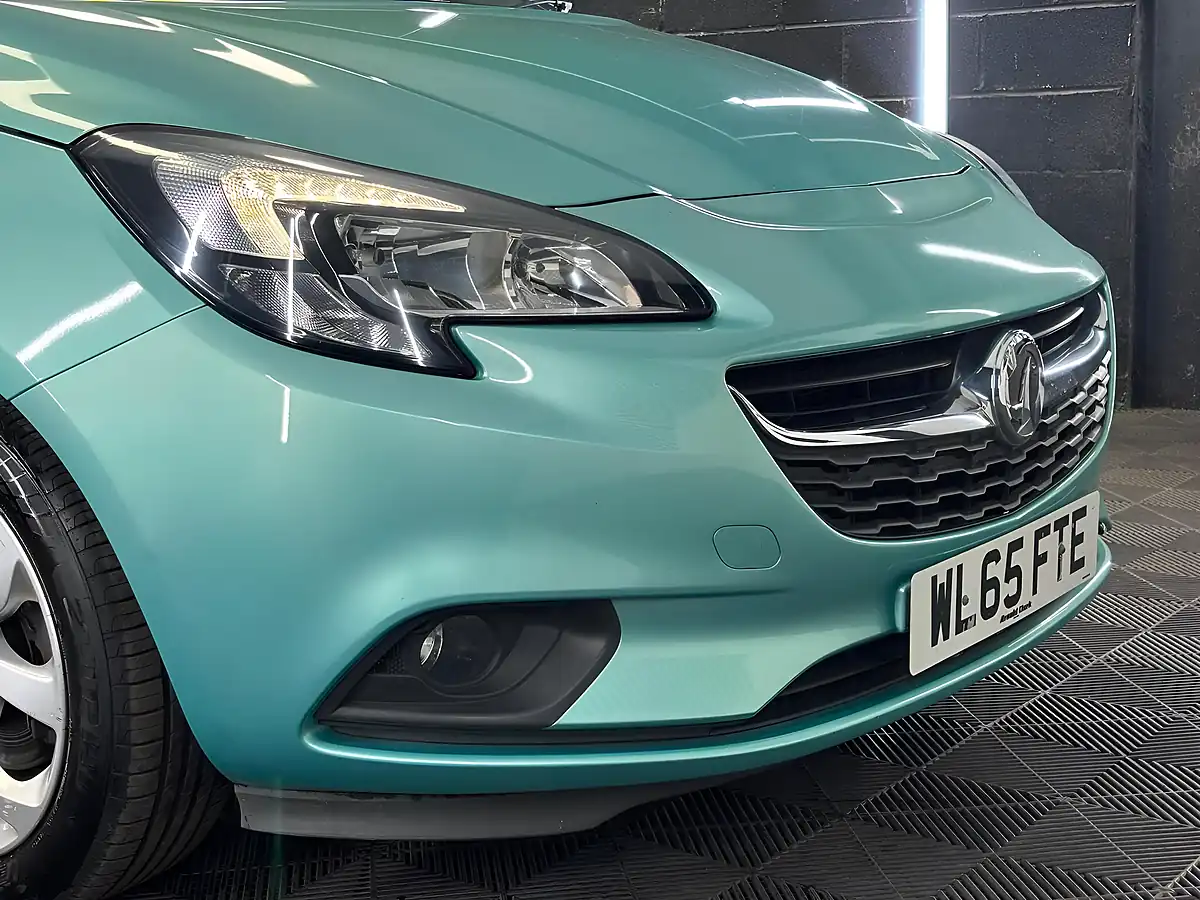 Used 2015 Vauxhall Corsa Excite Green - Interior and Exterior details 19