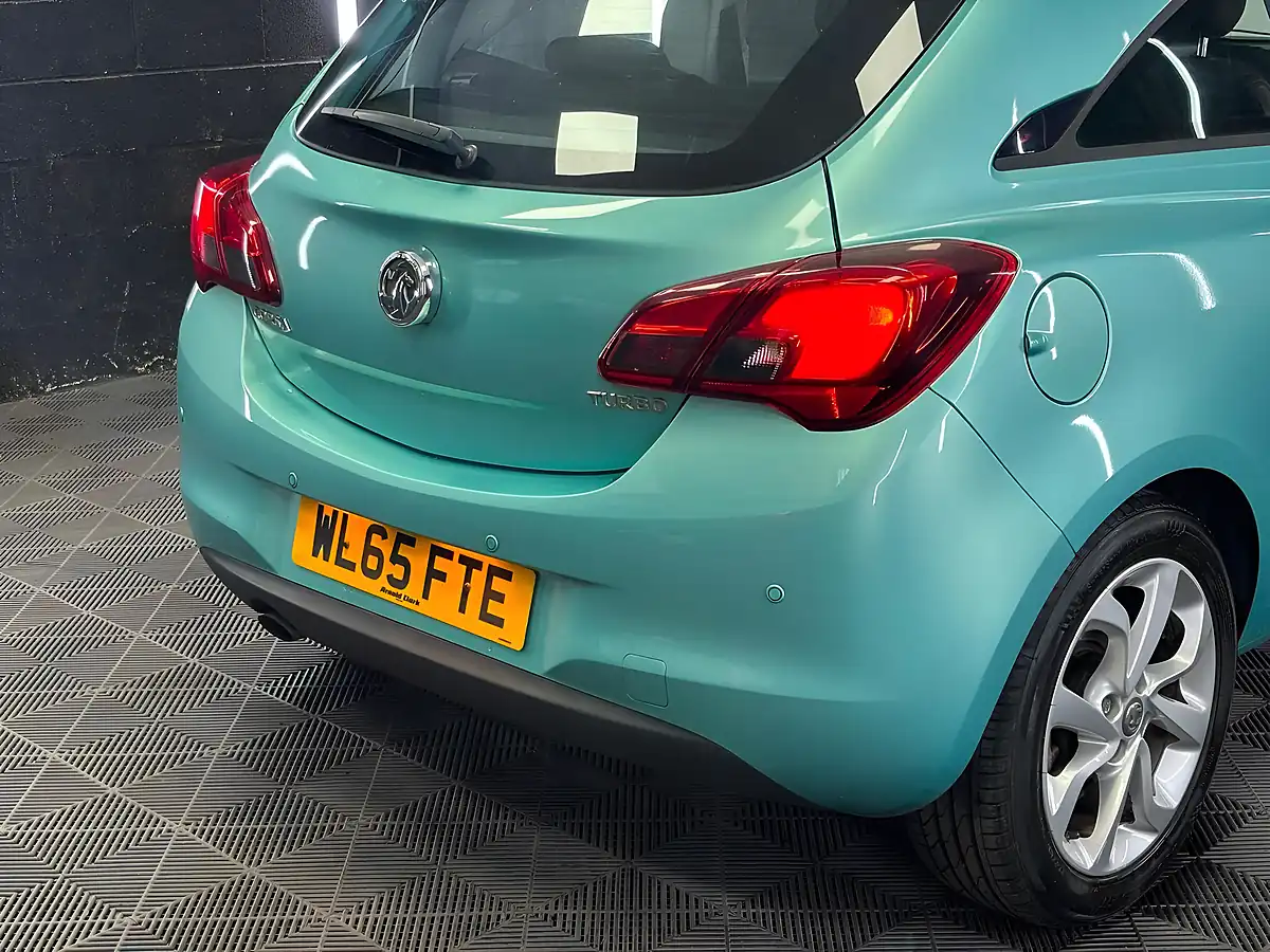 Used 2015 Vauxhall Corsa Excite Green - Interior and Exterior details 20