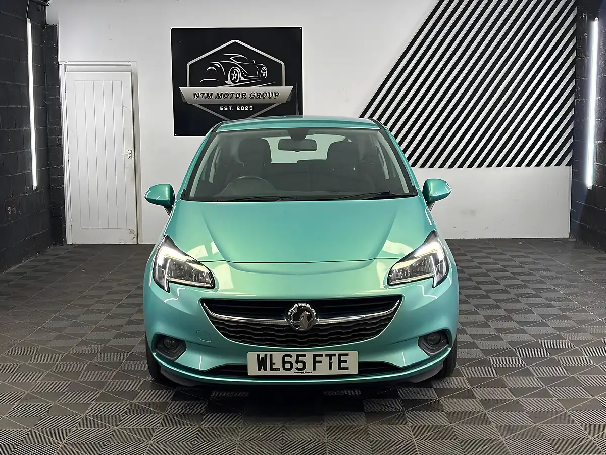 Used 2015 Vauxhall Corsa Excite Green - Interior and Exterior details 3