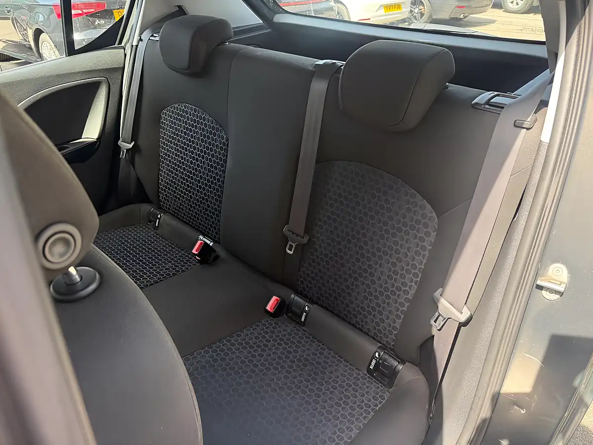 Used 2015 Vauxhall Corsa Excite Grey - Interior and Exterior details 13