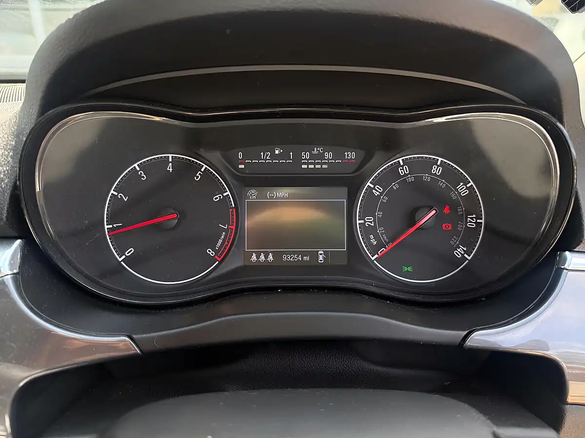 Used 2015 Vauxhall Corsa Excite Grey - Interior and Exterior details 18