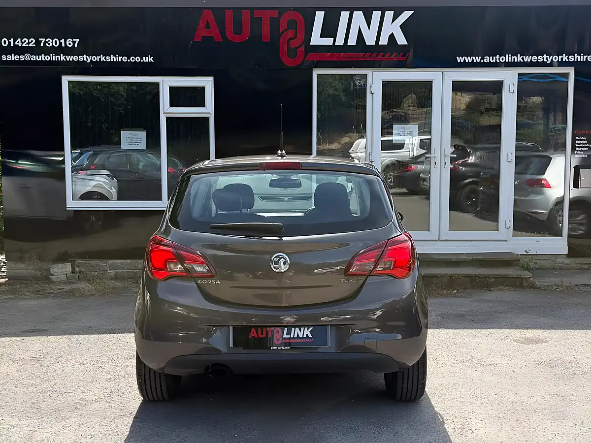 Used 2015 Vauxhall Corsa Excite Grey - Interior and Exterior details 4