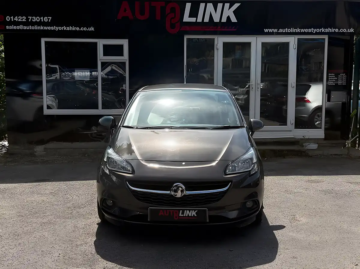 Used 2015 Vauxhall Corsa Excite Grey - Interior and Exterior details 5