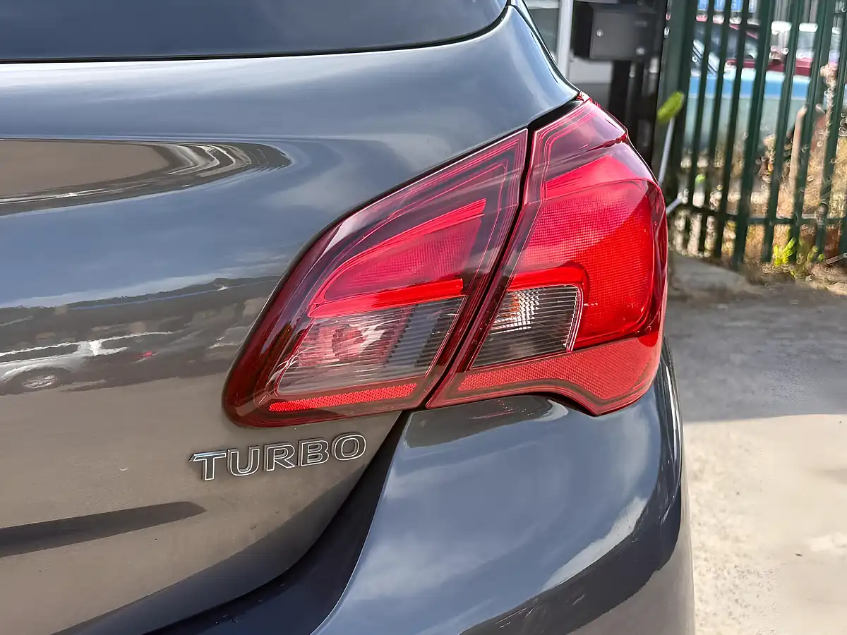Used 2015 Vauxhall Corsa Excite Grey - Interior and Exterior details 7