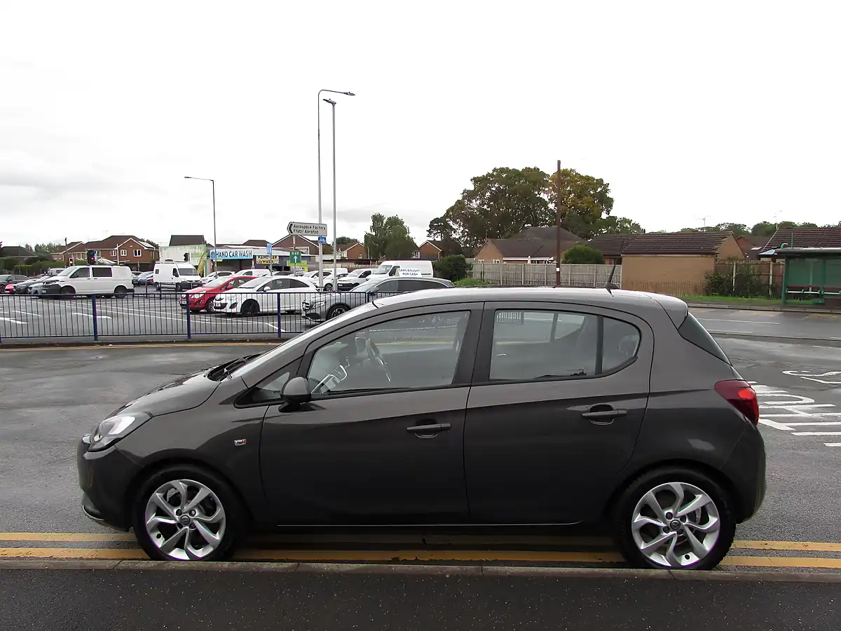 Used 2015 Vauxhall Corsa Excite Grey - Interior and Exterior details 4