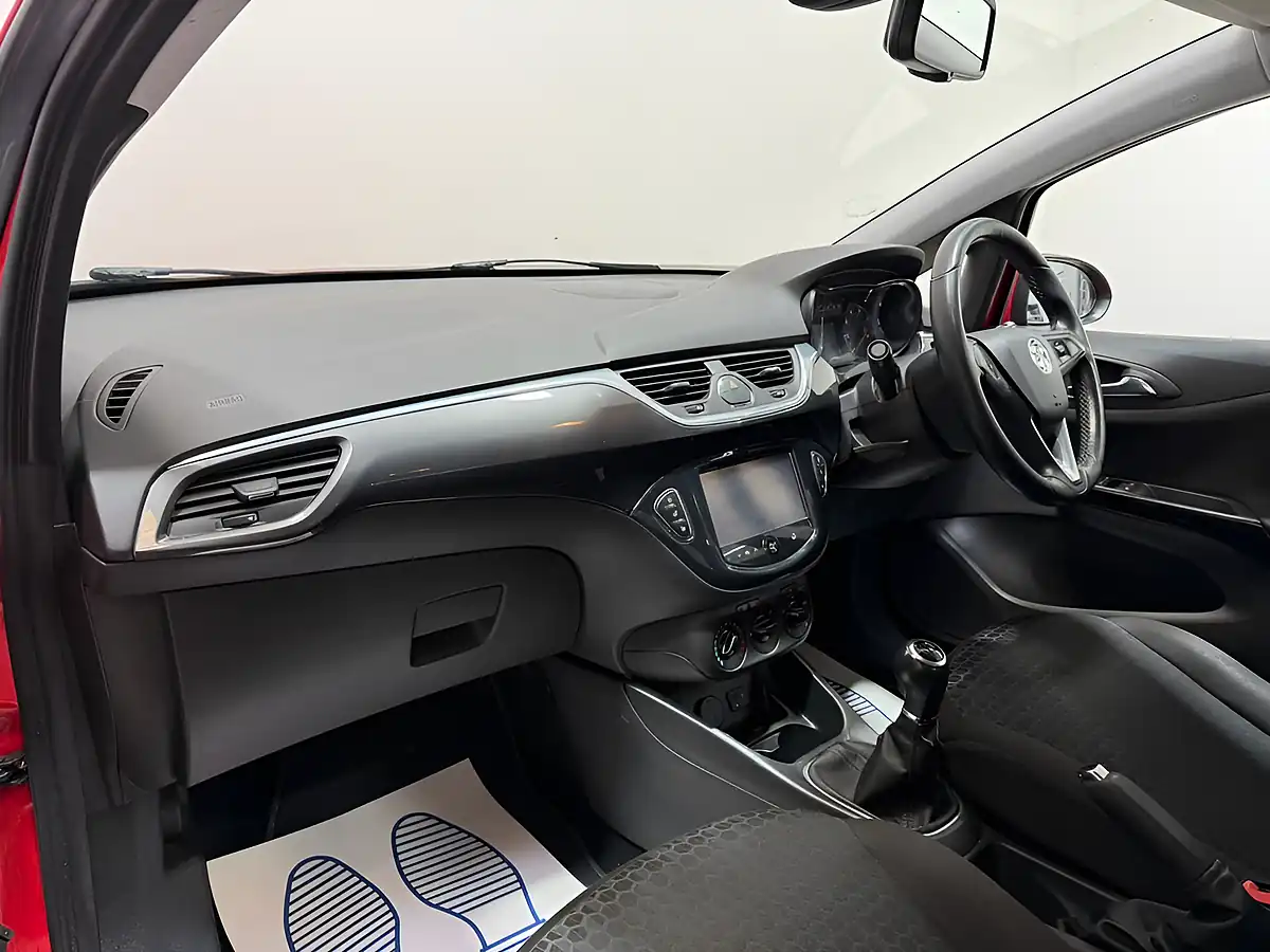 Used 2015 Vauxhall Corsa Excite Red - Interior and Exterior details 15