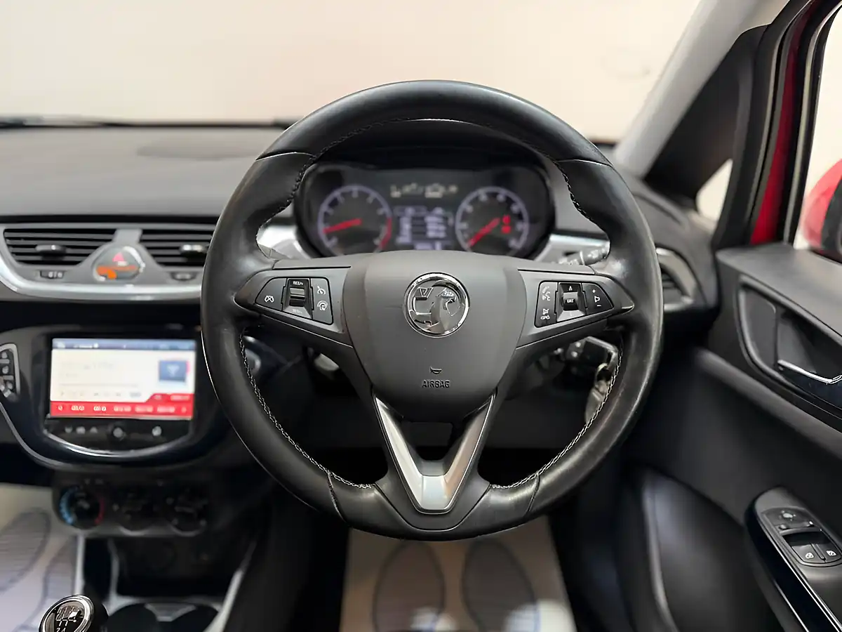 Used 2015 Vauxhall Corsa Excite Red - Interior and Exterior details 18
