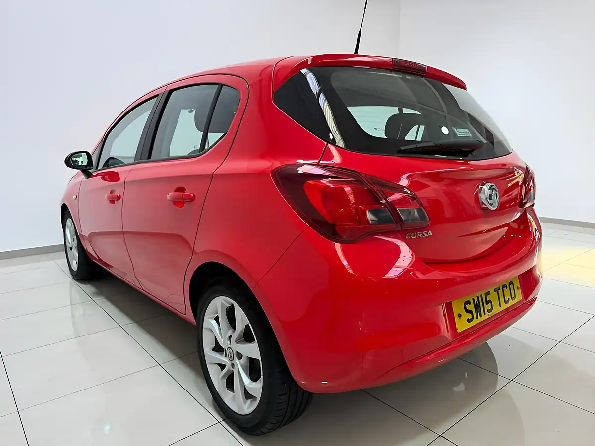 Used 2015 Vauxhall Corsa Excite Red - Interior and Exterior details 7