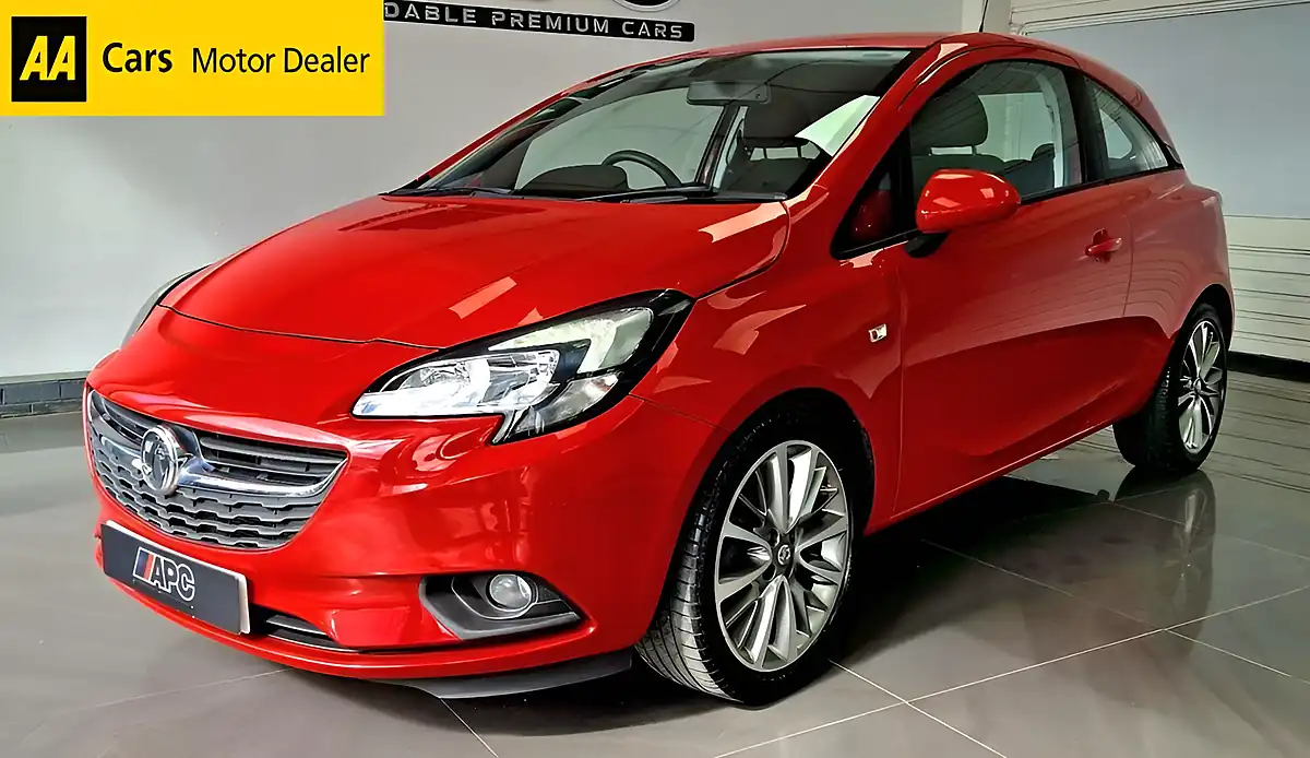 Used 2015 Vauxhall Corsa Excite Red - Front View