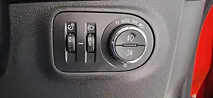 Used 2015 Vauxhall Corsa Excite Red - Interior and Exterior details 16