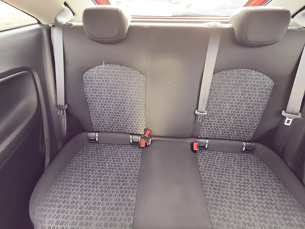 Used 2015 Vauxhall Corsa Excite Red - Interior and Exterior details 11