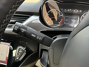 Used 2015 Vauxhall Corsa Excite Red - Interior and Exterior details 13