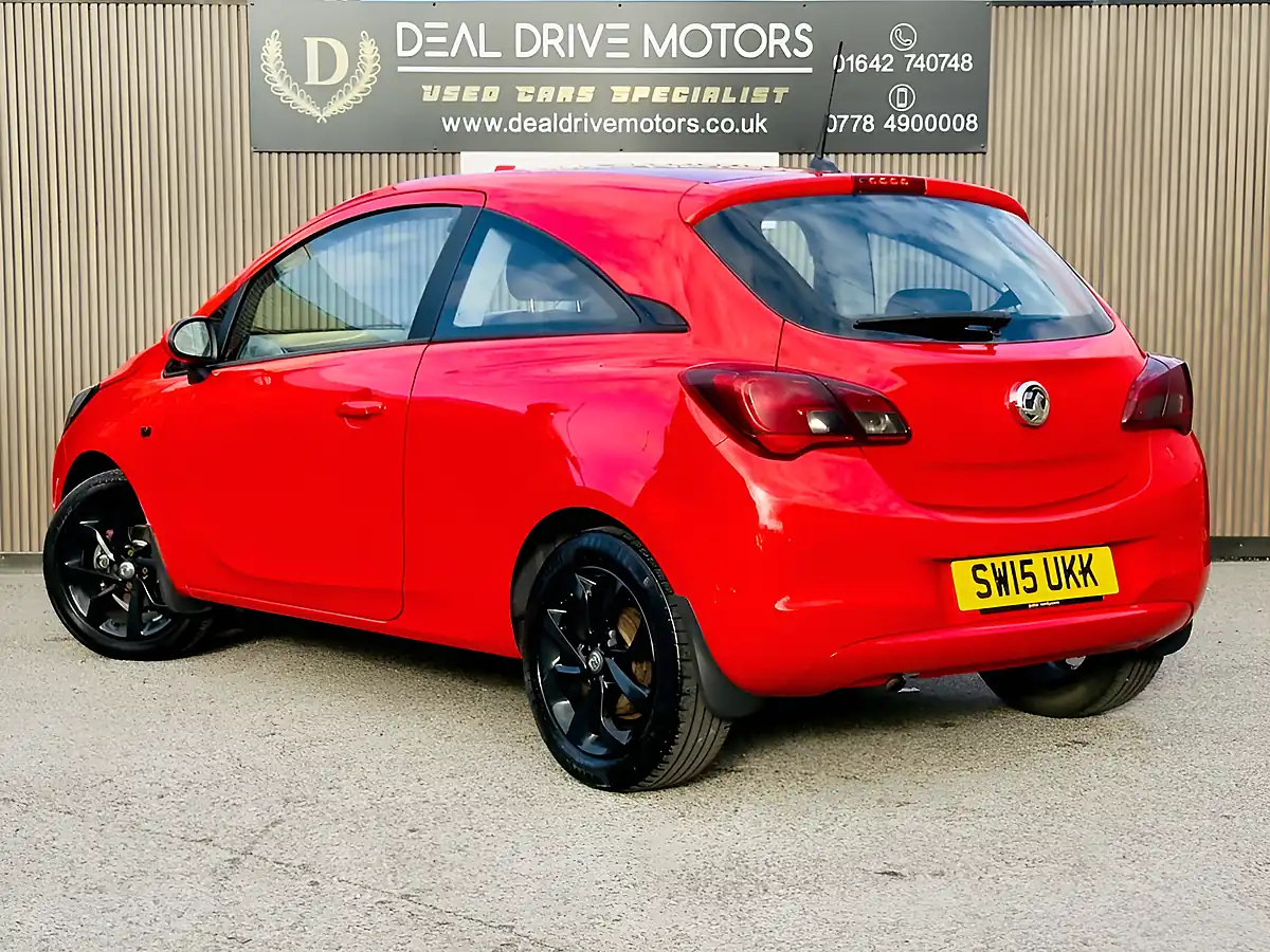 Used 2015 Vauxhall Corsa Excite Red - Interior and Exterior details 5