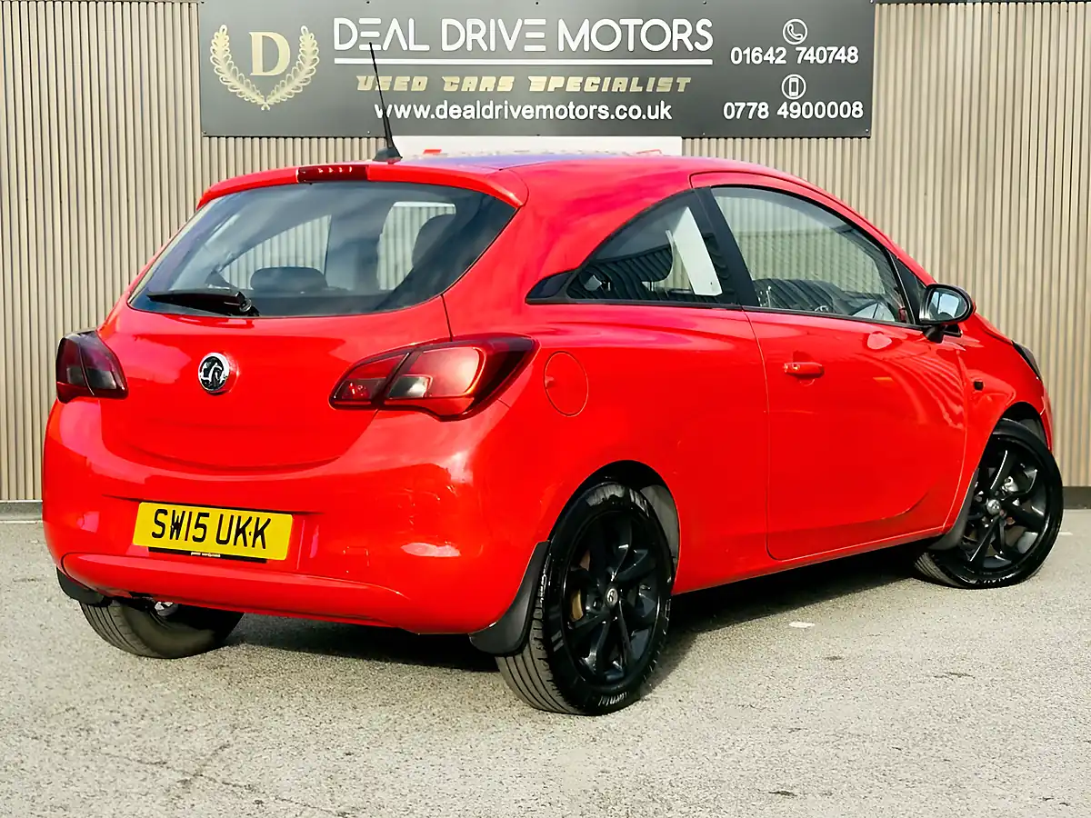 Used 2015 Vauxhall Corsa Excite Red - Interior and Exterior details 7