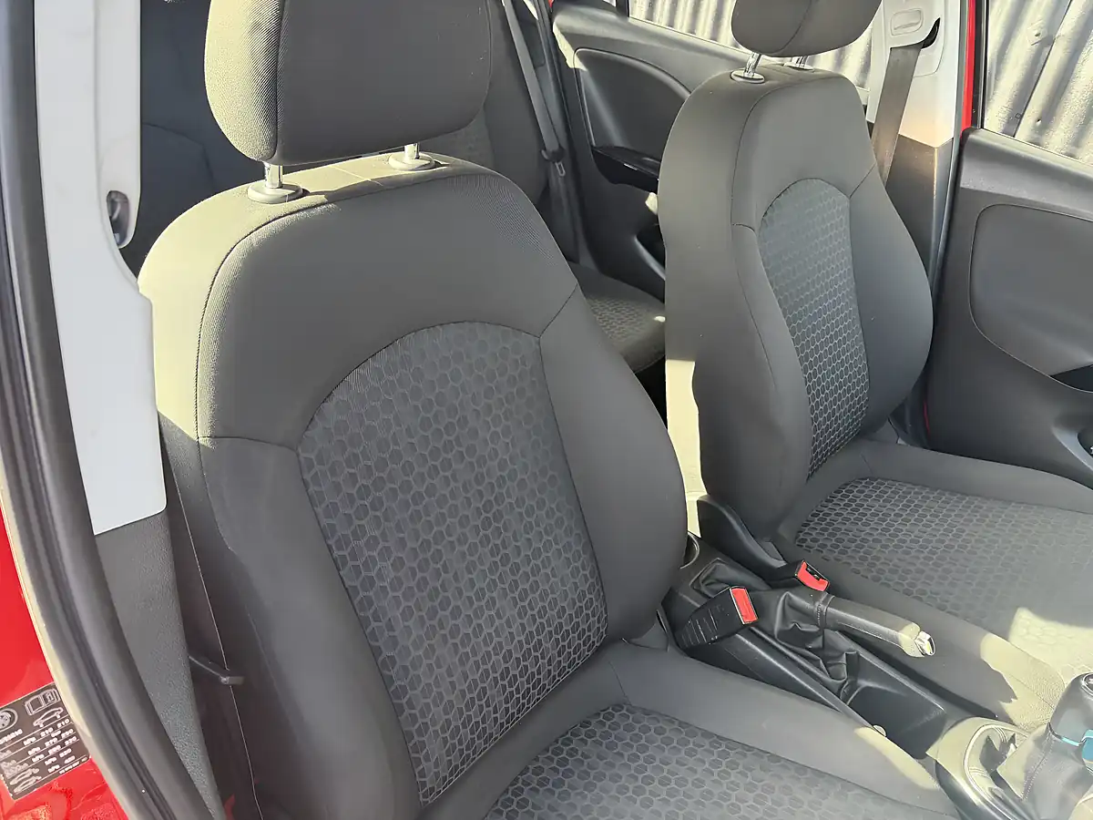 Used 2015 Vauxhall Corsa Excite Red - Interior and Exterior details 13