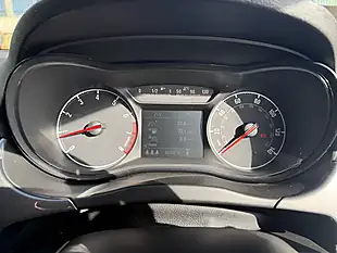 Used 2015 Vauxhall Corsa Excite Red - Interior and Exterior details 16