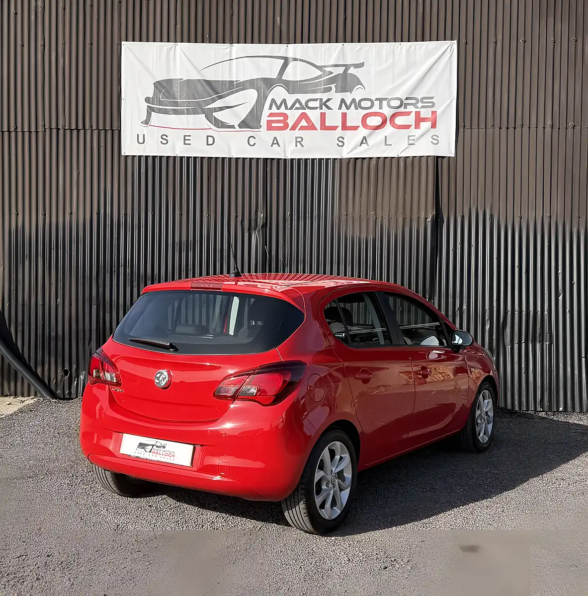 Used 2015 Vauxhall Corsa Excite Red - Interior and Exterior details 5