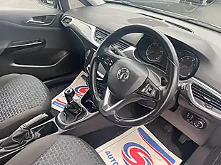 Used 2015 Vauxhall Corsa Excite White - Interior and Exterior details 12
