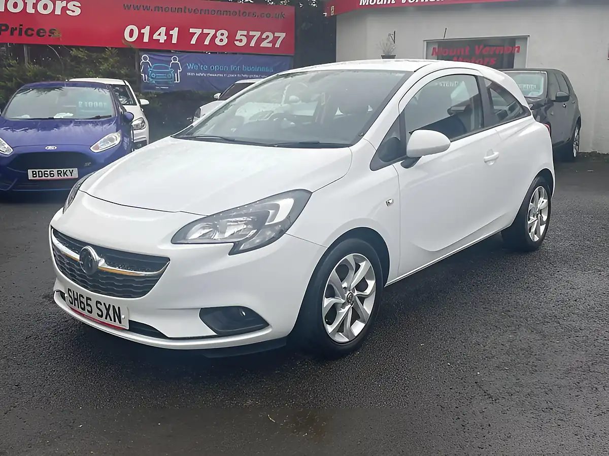 Used 2015 Vauxhall Corsa Excite White - Interior and Exterior details 4