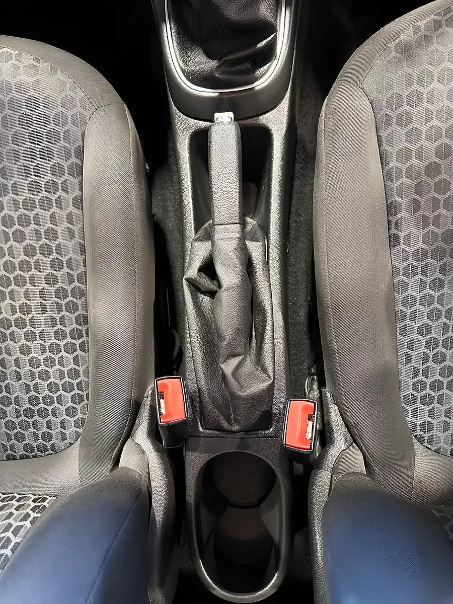 Used 2015 Vauxhall Corsa Excite White - Interior and Exterior details 14