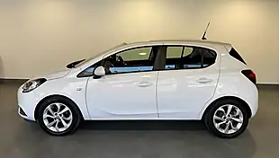 Used 2015 Vauxhall Corsa Excite White - Interior and Exterior details 6