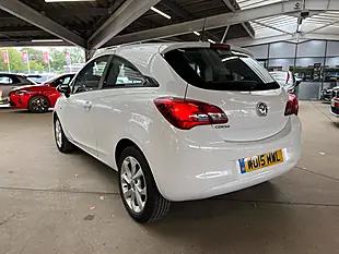 Used 2015 Vauxhall Corsa Excite White - Interior and Exterior details 5