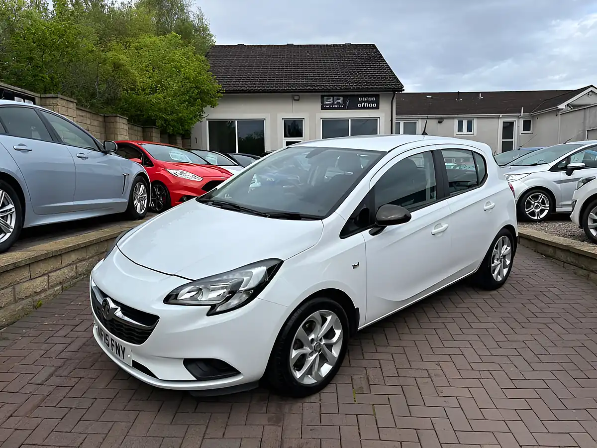 Used 2015 Vauxhall Corsa Excite White - Interior and Exterior details 5
