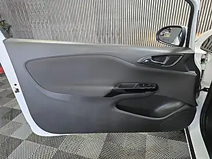 Used 2015 Vauxhall Corsa Excite White - Interior and Exterior details 11