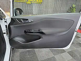 Used 2015 Vauxhall Corsa Excite White - Interior and Exterior details 18