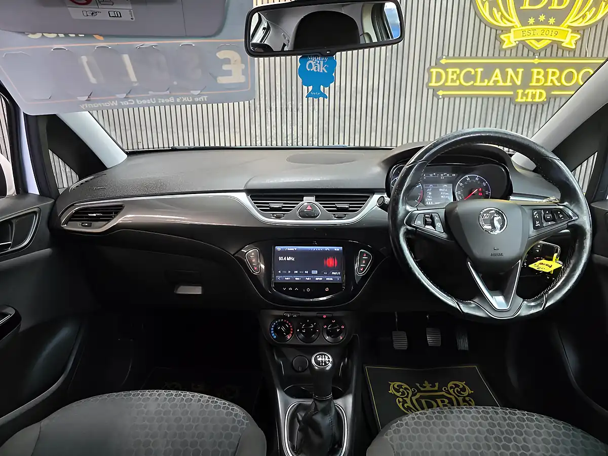 Used 2015 Vauxhall Corsa Excite White - Interior and Exterior details 19