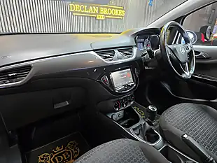 Used 2015 Vauxhall Corsa Excite White - Interior and Exterior details 9